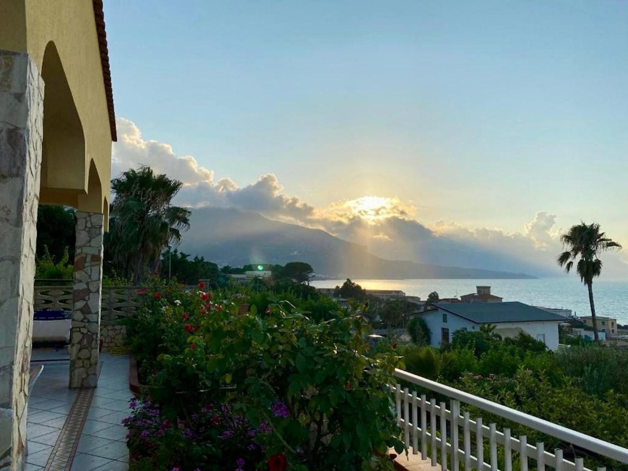 Villa Mare Giuggiola アルカモ・マリーナ エクステリア 写真